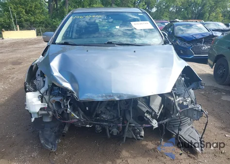 2014 Mazda Mazda5 Touring z USA, uszkodzony, nr VIN JM1CW2CL8E0174077